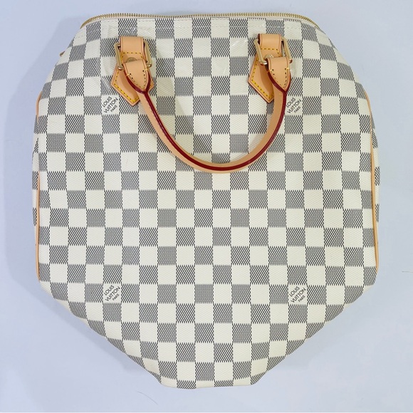 Designer Inspired Checkered Crossbody Bag in Cream and Tan - Picture 15 of 15